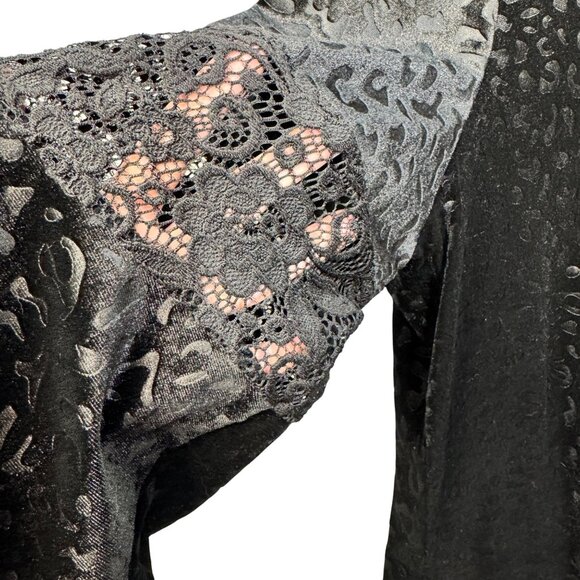Womens Black Velvet Leopard Print Top With Lace Bell Sleeves By NY Collection 3X - Picture 7 of 11